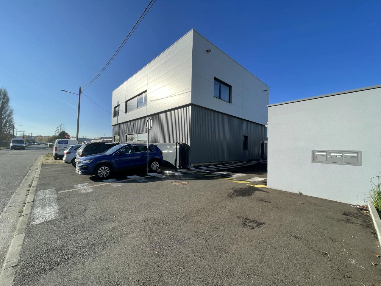 Local d'activité Mérignac 488m² Location local d'activité Mérignac Gironde OLACT2427852 2